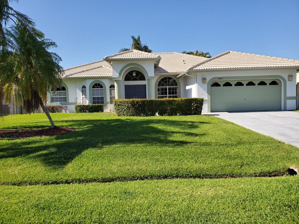 Our Beautiful Florida Vacation Home With Heated Pool Port St. Lucie Exterior foto