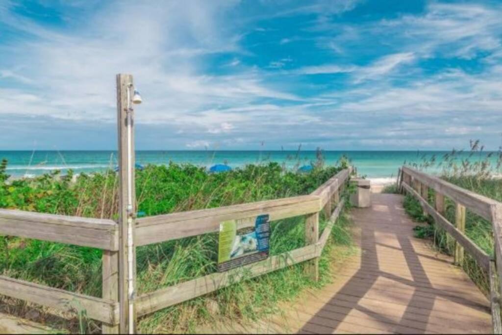 Our Beautiful Florida Vacation Home With Heated Pool Port St. Lucie Exterior foto